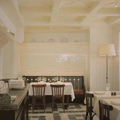 Restaurant ou autre lieu de restauration dans l'établissement Château Voltaire