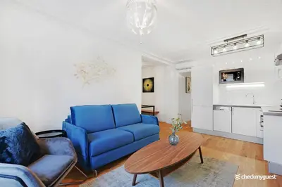Cuisine ou kitchenette dans l'établissement Splendid apartment - 2BR-6P - Place des Vosges