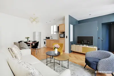Cuisine ou kitchenette dans l'établissement CMG Résidence République II - Rue Béranger