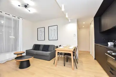 Cuisine ou kitchenette dans l'établissement Peaceful apartment - 2BR-6P - Trocadero