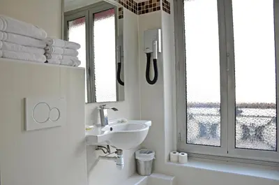 Salle de bains dans l'établissement Hotel Havane Opera