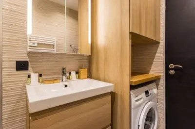 Salle de bains dans l'établissement Nation-Charonne II Charming Apartment 1BR-4P
