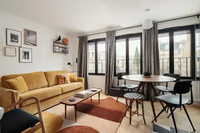 Coin salon dans l'établissement My Maison In Paris Invalides