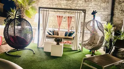 Coin salon dans l'établissement BEAUTIFUL PLACE WITH BREATHTAKING PRIVATE ROOFTOP TERRACE 210m2 IN CITY OF LOVE PARIS