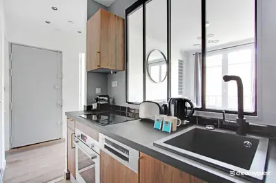 Cuisine ou kitchenette dans l'établissement Charming apartment - 1BR-4P - Place des Vosges