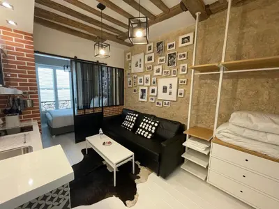 Coin salon dans l'établissement Appartement Aix, Neuf tout équipé