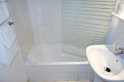 Salle de bains dans l'établissement D'win