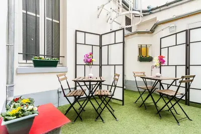 Coin salon dans l'établissement D'win