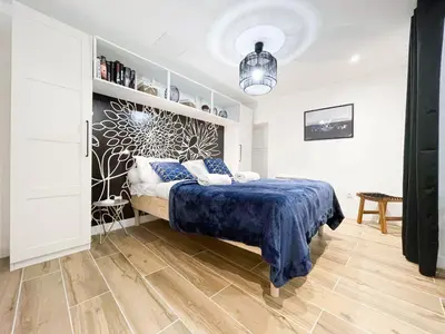 Un ou plusieurs lits dans un hébergement de l'établissement LA GRACIEUSE - MILORA INN - Central Paris