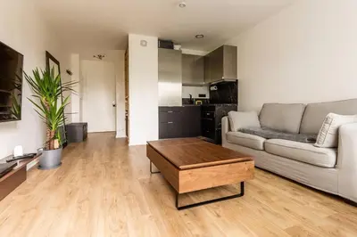 Cuisine ou kitchenette dans l'établissement Superbe Studio à 2 Stations de Paris Centre 15min à pied du Stade de France