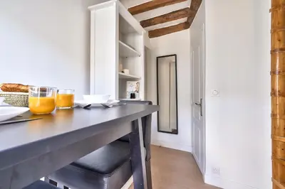Plan de l'établissement New Cocoon Duplex for 2 in the Heart of Paris (5D)