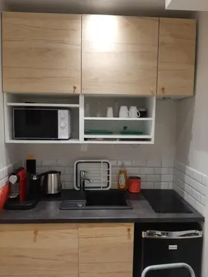 Cuisine ou kitchenette dans l'établissement la studette du théâtre