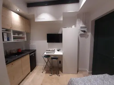 Cuisine ou kitchenette dans l'établissement la studette du théâtre