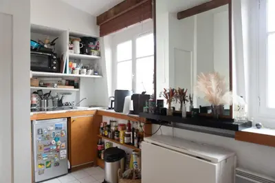 Cuisine ou kitchenette dans l'établissement Beautiful Apartment In The Heart Of Paris