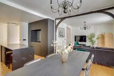 Cuisine ou kitchenette dans l'établissement Beautiful apartment for 8 people