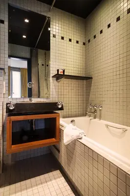 Salle de bains dans l'établissement Chateaudun Opéra