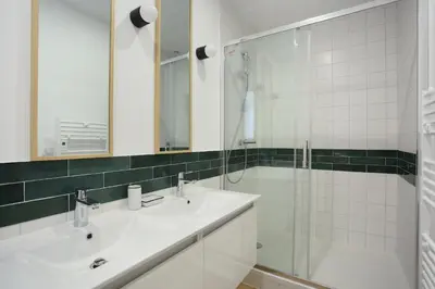 Salle de bains dans l'établissement Rent a Room - Aparts CADET