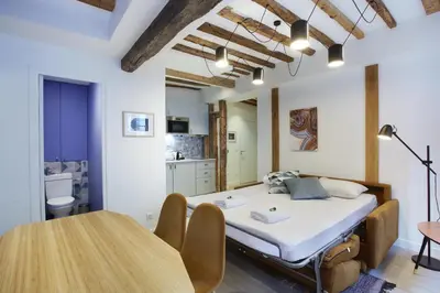 Cuisine ou kitchenette dans l'établissement Rent a Room - Aparts CADET