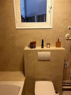 Salle de bains dans l'établissement Bel appartement dans le 9ème