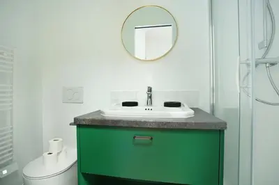 Salle de bains dans l'établissement Résidence Le Marais by Studio prestige