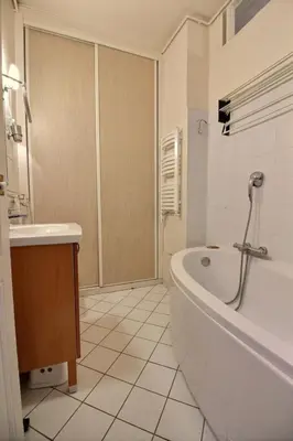 Salle de bains dans l'établissement 207535 - Appartement 4 personnes Champ de Mars