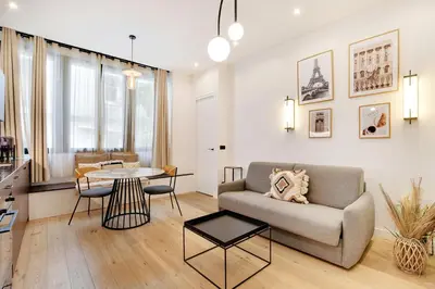 Coin salon dans l'établissement Pick A Flat's Apartment in Reuilly-Diderot - Rue Claude Tillier