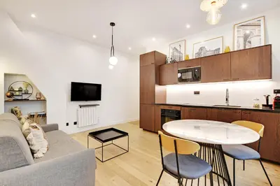 Cuisine ou kitchenette dans l'établissement Pick A Flat's Apartment in Reuilly-Diderot - Rue Claude Tillier