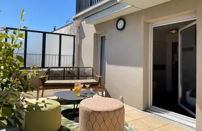 Balcon ou terrasse dans l'établissement Séjours & Affaires Paris-Malakoff