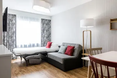 Coin salon dans l'établissement CADET Residence