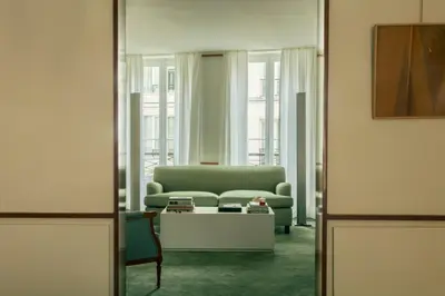 Coin salon dans l'établissement Pied A Terre Saint Honoré