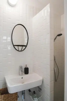 Salle de bains dans l'établissement L'atelier de Luc, Paris 20eme