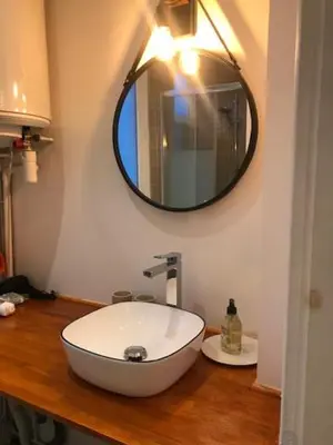 Salle de bains dans l'établissement Charming apartment in Montmartre