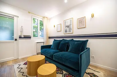 Coin salon dans l'établissement MBM - CHARONNE