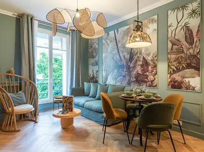 Coin salon dans l'établissement Nature and Haven of Peace Apartment
