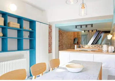 Cuisine ou kitchenette dans l'établissement Appartement Atypique Au Pied Du Sacré Cœur