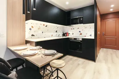 Cuisine ou kitchenette dans l'établissement Beautiful Appt -1BR-4P- Porte d'Auteuil-Boulogne