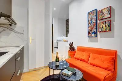 Coin salon dans l'établissement 206 Suite Hermès - Superb apartment in Paris