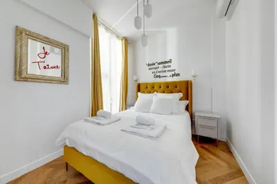 Un ou plusieurs lits dans un hébergement de l'établissement 208 Suite Guerlain - Superb apartment in Paris
