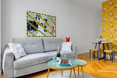 Coin salon dans l'établissement 210 Suite Chanel - Superb apartment in Paris