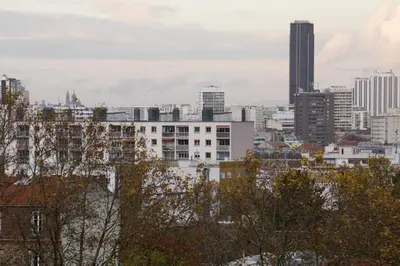 Vue générale sur Châtillon ou vue de la ville depuis l'appartement