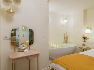 Un ou plusieurs lits dans un hébergement de l'établissement The Margarette Suite