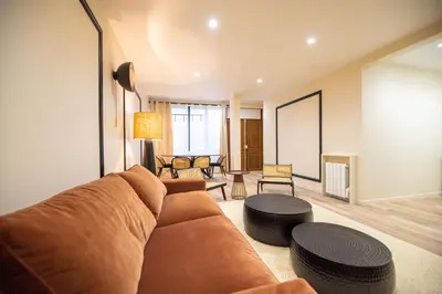 Coin salon dans l'établissement MBM - Bastille Marais