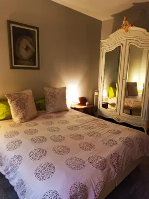 Un ou plusieurs lits dans un hébergement de l'établissement La Maison Rouge