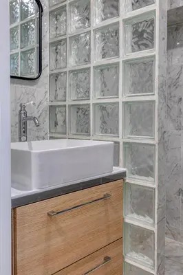 Salle de bains dans l'établissement Les Vignes de Montmartre