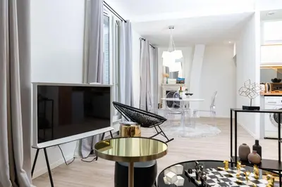 Télévision ou salle de divertissement dans l'établissement Appartement Design&Nouveau, ParisExpo Pte-de-Versaille, Parking&Netflix