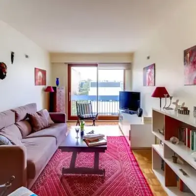 GuestReady-Spacious apartment near Exhibition Park