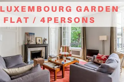 Coin salon dans l'établissement GuestReady - Bel Apt pour 4 / Luxembourg -Assas