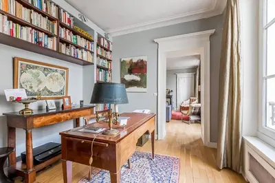 Coin salon dans l'établissement GuestReady - Bel Apt pour 4 / Luxembourg -Assas