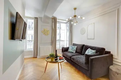 Coin salon dans l'établissement 223 Suite Rothschild - Superb apartment in Paris