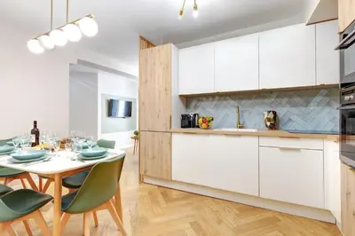 Cuisine ou kitchenette dans l'établissement 223 Suite Rothschild - Superb apartment in Paris